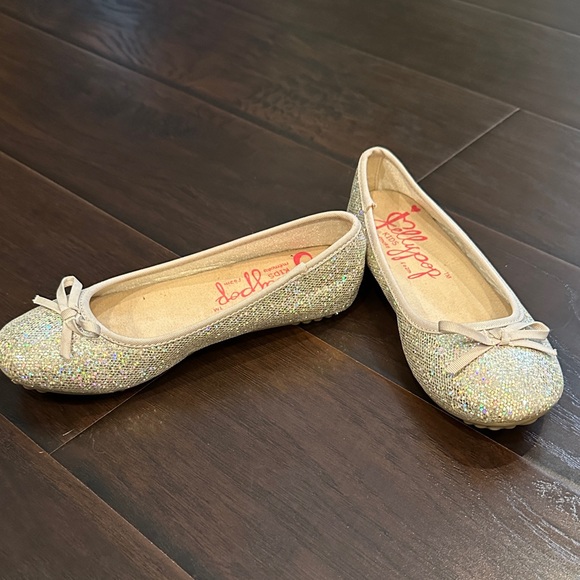 Girls Jellypop Sparkle Gold Flats - Picture 3 of 6